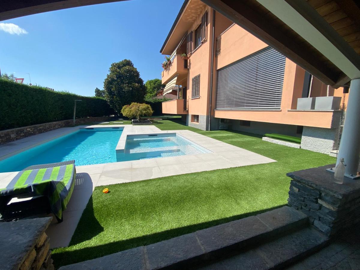 B&B Arcobaleno Longone al Segrino Exterior photo